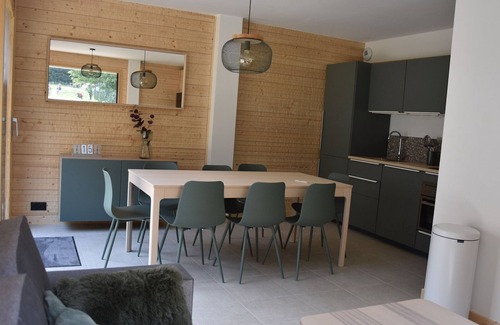 Pralognan-la-Vanoise Chalet De Esquí | Nuevo chalet de 4 dormitorios cerca del centro con terraza, parking y fácil acceso a actividades