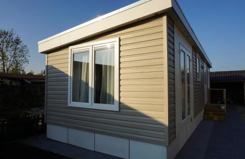 Municipality of Opmeer Chalet De Esquí | Modern chalet at holiday park in Opmeer near Amsterdam