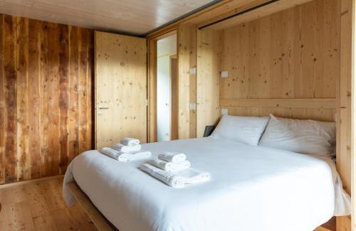 Tartano Casa | Modern chalet with hot tube
