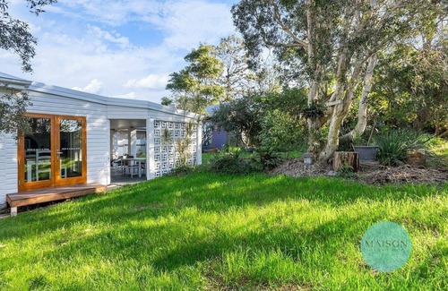 Wallsend Casa | Modern Character Filled Cottage