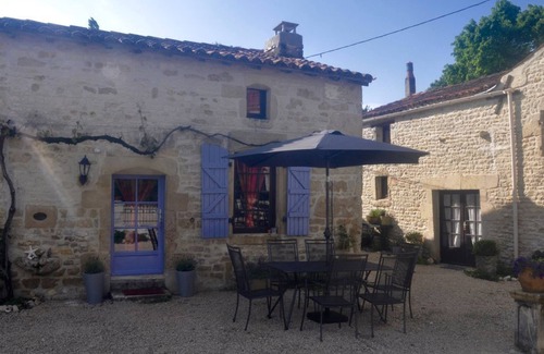 Nere Cabaña | Casas rurales modernas de Charentais, piscina climatizada, wifi gratuito. Los niños pueden ser niños y adultos relajarse