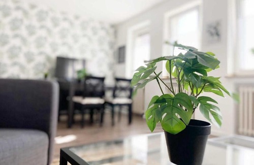 Innenstadt Apartamento | Modern & Chic Apartments with Terrace or Balcony