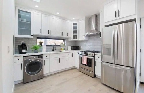 Burbank Apartamento | Modern Chic Guest House in Burbank Hills