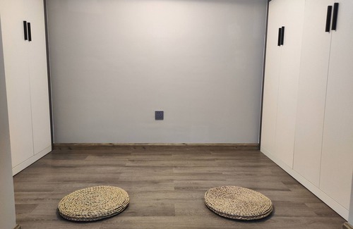 Guandu Apartamento | Modern Chic Loft Apartment in Kunming City Center - Sleeps 4 Max