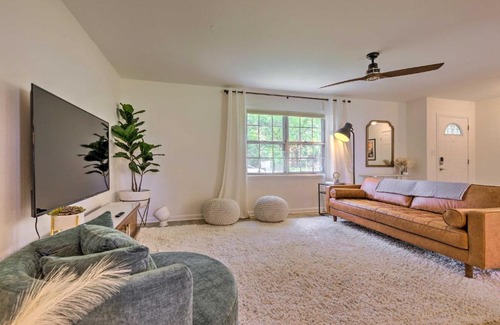 Brent Casa | Modern-Chic Pensacola Home with Spacious Yard!