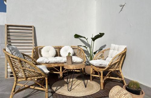 Sheikh Zayed City Apartamento | Modern chic rooftop studio