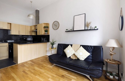 Hove Apartamento | Modern City Pad By The Beach