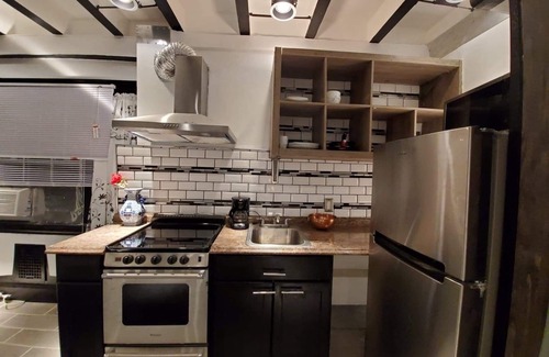 Camden Apartamento | Modern Classic Suite in Downtown Camden
