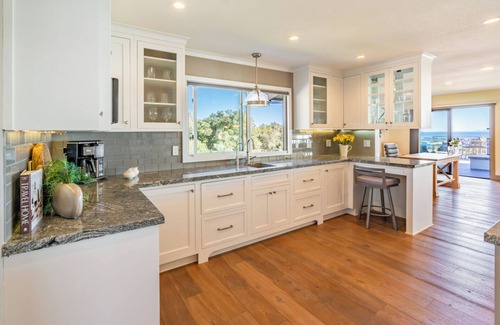 Toro Canyon Casa | Modern, Coastal Elegance With Stunning Views!