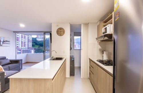 Sabaneta Apartamento | Modern comfort and authentic Medellin charm. free parking, fast wifi