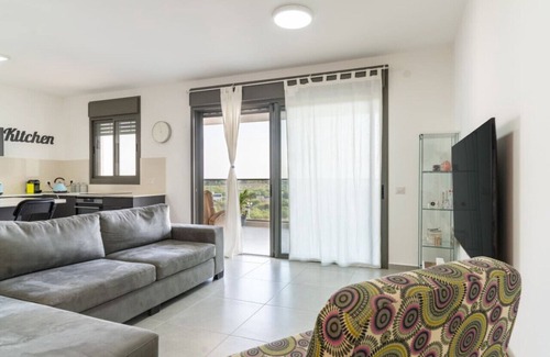 Nahariya Apartamento | Modern Comfort Escape