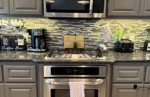 Oklahoma City Casa | Modern Comfort for Families & Medical Travelers