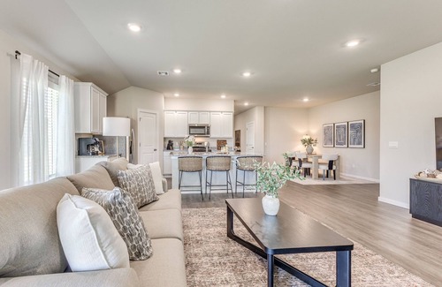 Broken Arrow Casa | Modern Comfort in the Heart of Broken Arrow!