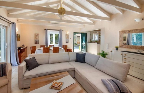 Makratika Villa | Maritina Villa - 3BR house with pool
