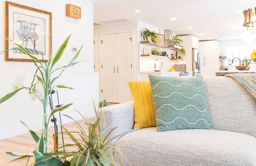 Old Southwest Casa | Modern Comfort Spacious Family Retreat with Gym