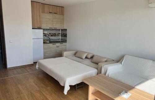 Tsarevo Apartamento | Modern Comfort Studio with Terrace Tsarevo