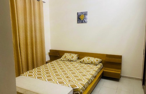 Emirates City Apartamento | Modern comforts of 311 to Dubai