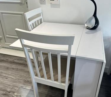 Glasgow Apartamento | Modern Comfy One Bed Apartment - Free Parking