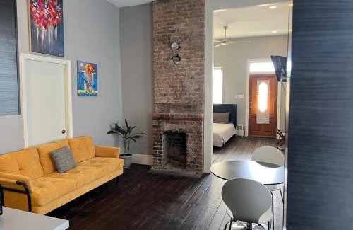 South 7th Ward Apartamento | Modern Condo 3