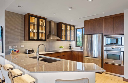 Playa Conchal Condominio | Modern Condo | Pool & Clubhouse Perks