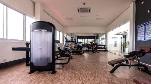 Cagayan de Oro Apartamento | Modern Condo with pool and gym