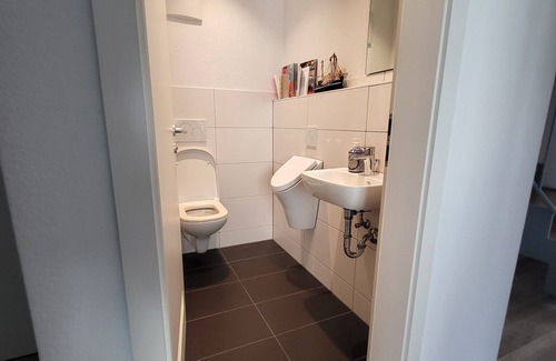 Uhingen Apartamento | Modern condominium near Stuttgart