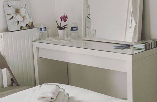 Trappes Apartamento | Modern Connect Connect