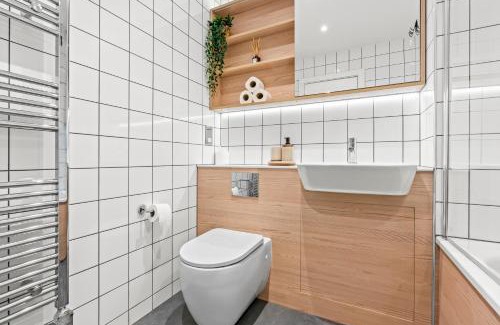 Bordesley Apartamento | Modern Cosy 1-Bed, Sleeps 6, Central, Netflix