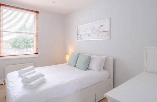 Clapham Apartamento | Airy 2 Bedroom Apartment next to Clapham Common