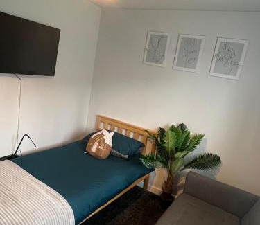 Oldham Apartamento | Modern & Cosy Bungalow in Chadderton