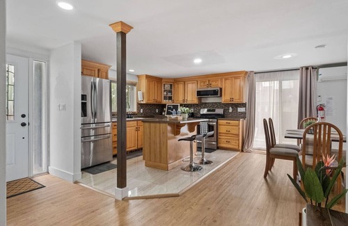 Fort Erie Apartamento | Modern Cottage Getaway with Pool