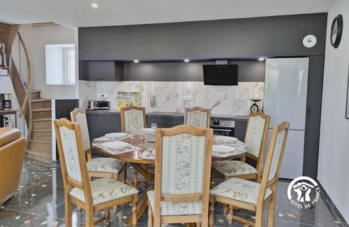 Louverne Apartamento | Moderno gîte en Louverné, para 6-8 pers, mascotas permitidas, aparcamiento