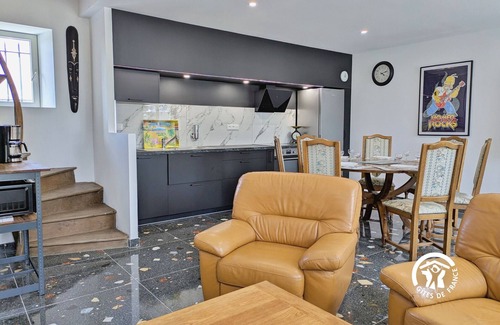 Louverne Apartamento | Moderno gîte en Louverné, para 6-8 pers, mascotas permitidas, aparcamiento