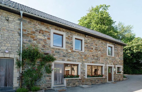 Faymonville Casa | Modern Cottage with Private Garden in Waimes
