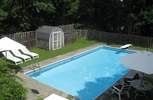 Rhinebeck Casa | RHINEBECK MODERN HOME - Piscina - Pro Kitchen-1 milla cerca de Omega