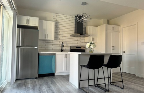 Kitchener Apartamento | Modern Cozy Apartment Suite