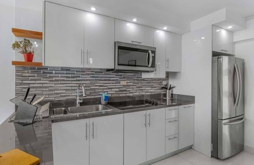 Eleanor Roosevelt Apartamento | Modern & Cozy Getaway with Parking