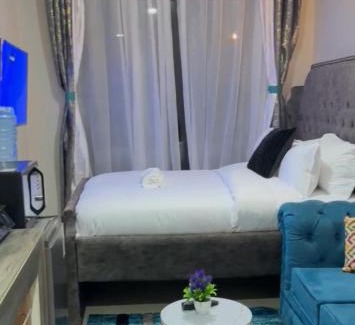 Nairobi Apartamento | Modern & Cozy Studio with SWIMMING POOL