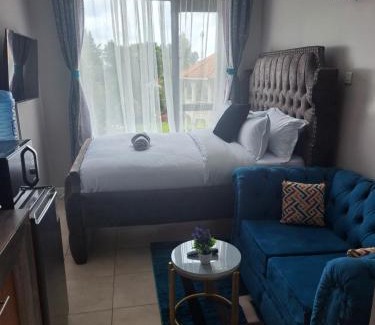 Nairobi Apartamento | Modern & Cozy Studio with SWIMMING POOL