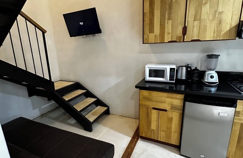 Playa Hermosa Cóbano Cabina | Modern casita in the jungle- steps to the beach & surf