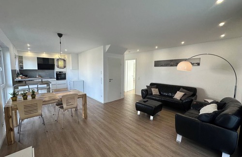 Kaarst Apartamento | Modern deluxe apartment (93sqm) for 4 people in Kaarst, near Düsseldorf