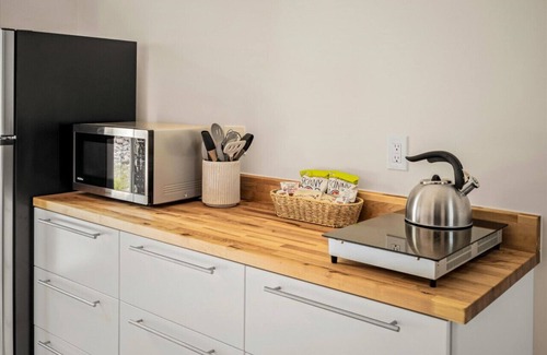 Clarkdale Apartamento | Modern Desert Retreat at Penumbra · Suite 4