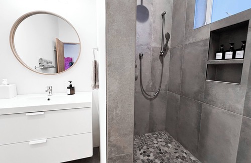 Clarkdale Complejo | Modern Desert Suite in Boutique Resort