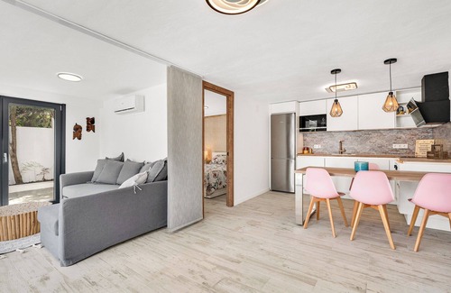 Urbanizacion Costabella Casa | Modern detached private house 60 meters (2 min walk) from the beach!