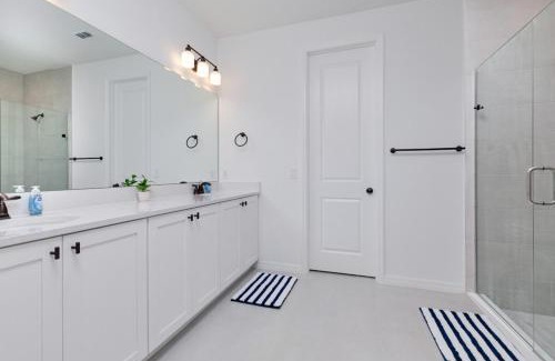 West Haven Casa | Modern Disney Retreat, 5BR Magic Home