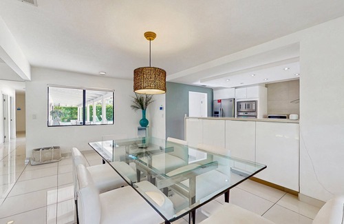Deep Well Ranch Casa | Modern, Dog-Friendly Home in a Quiet Neighborhood w/ Private Pool