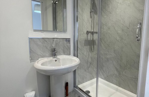 Milton Keynes Apartamento | Apartamento-Baño Privado