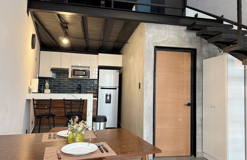 Saltillo Apartamento | Modern double-height loft new and equipped with its own parking lot