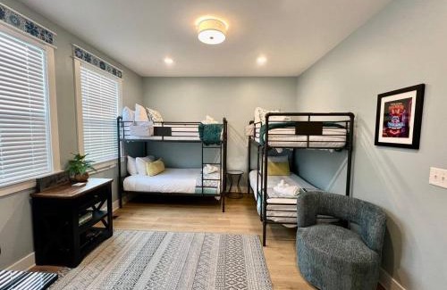 East Nashville Casa | Modern Downtown Home Brand New Great Location