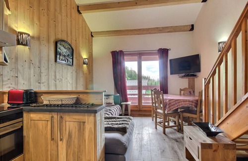 Plagne 1800 Apartamento | Dúplex moderno a pie de pistas para 6 personas